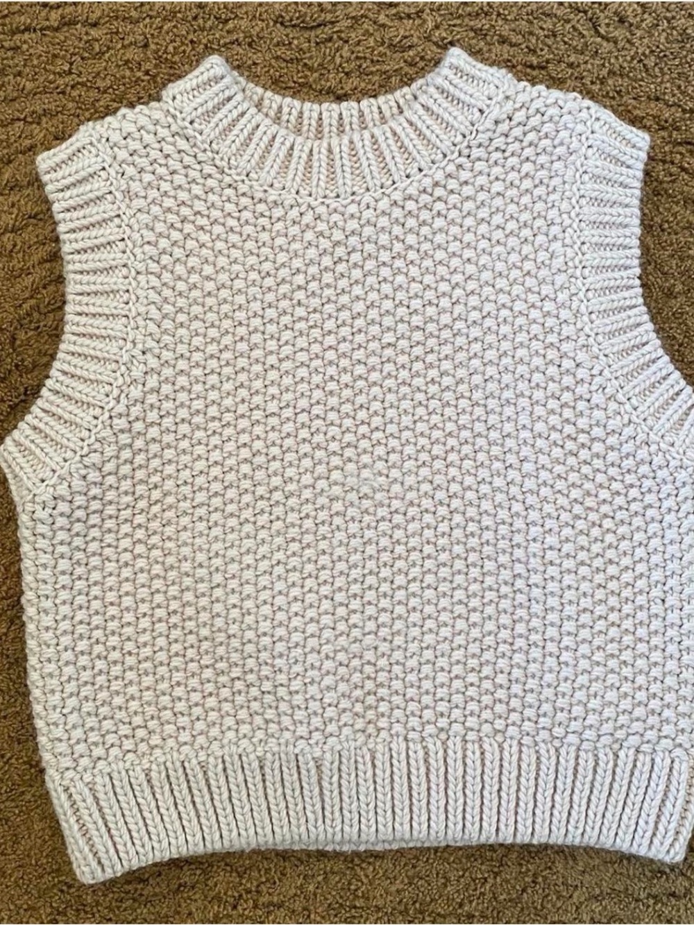 H&M Cream Knit Sleeveless Sweater Vest